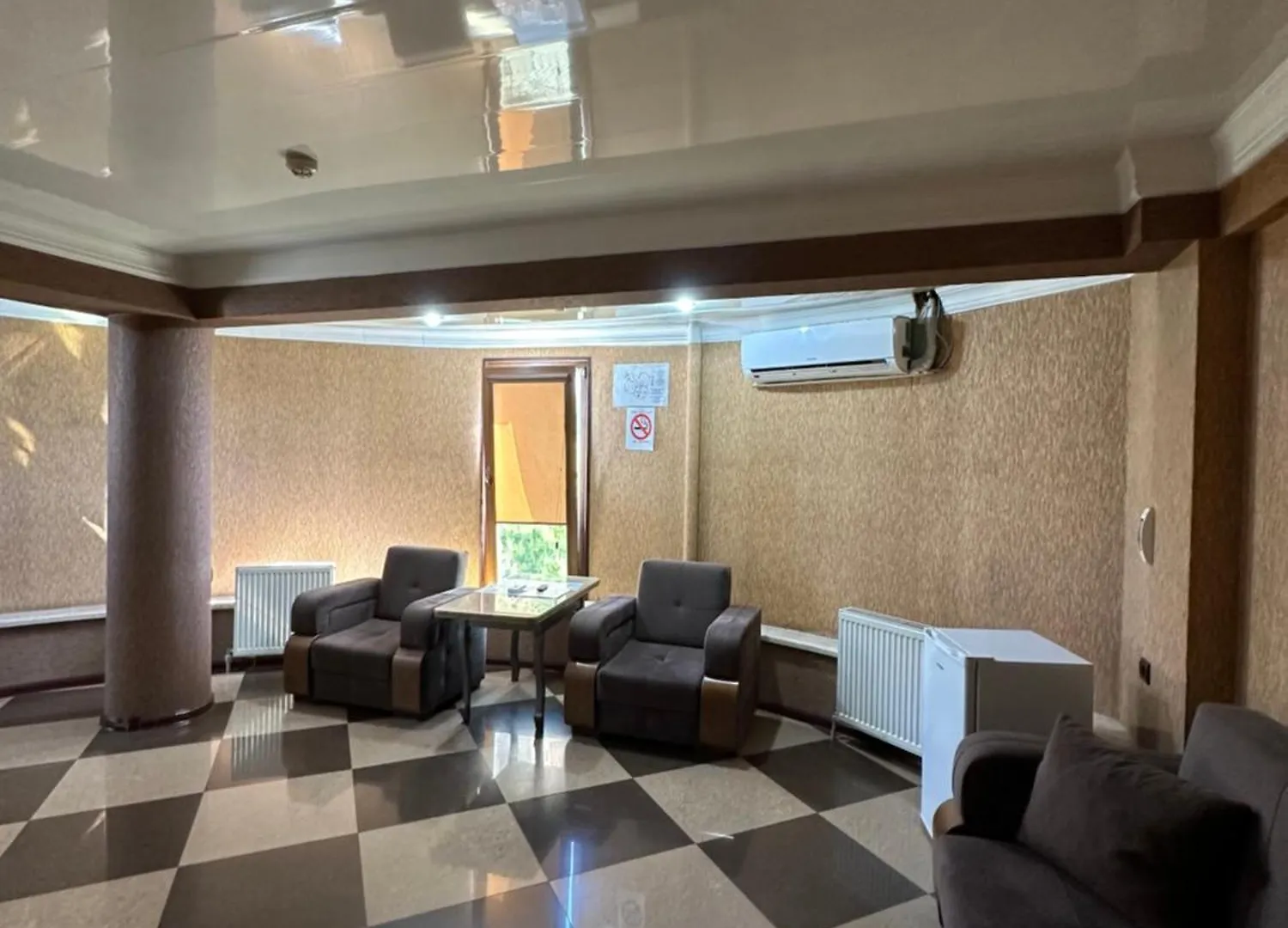 Hotel Piza Tiflis 3*,  Georgia