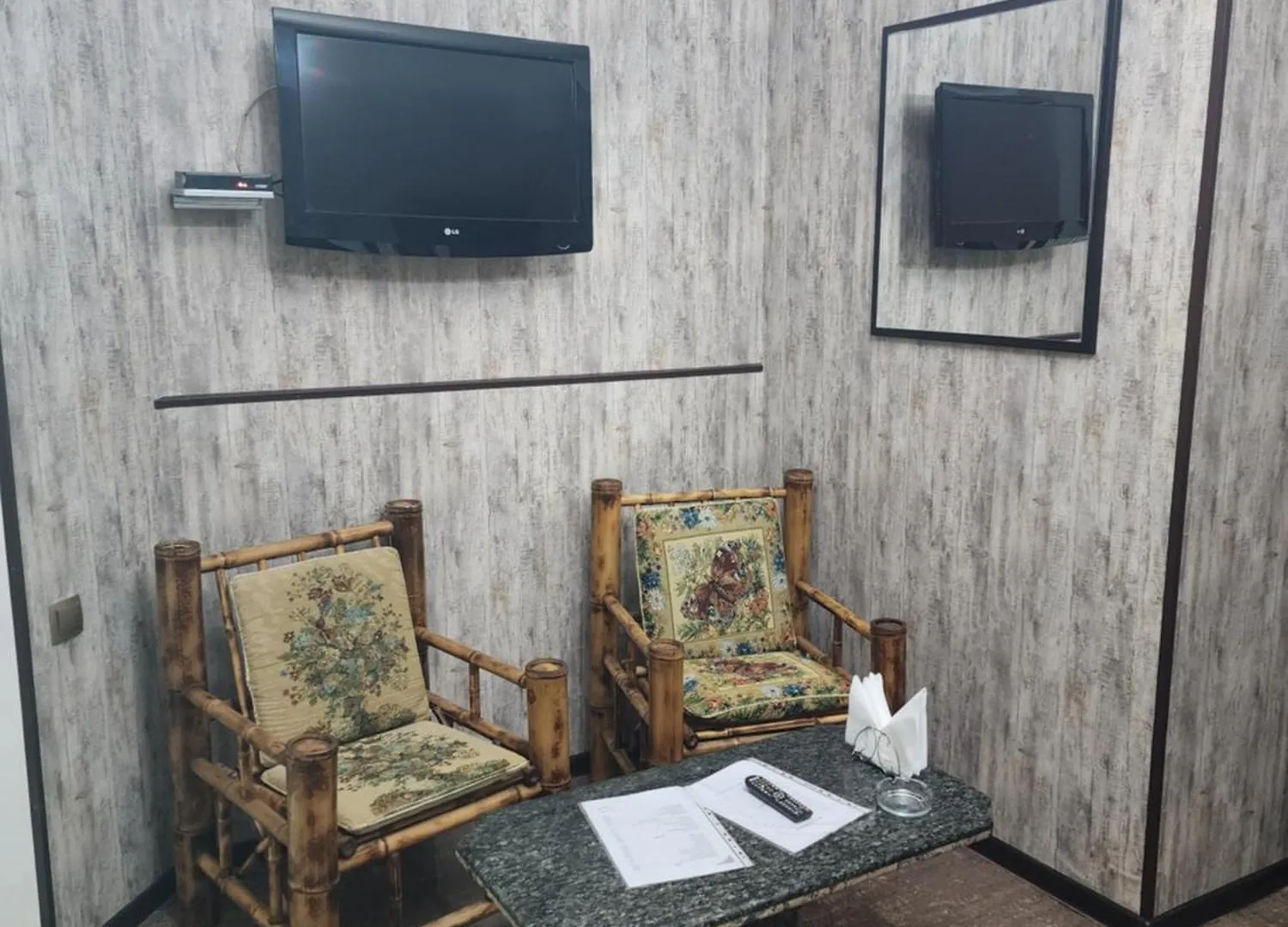 Hotel Piza Tiflis 3*,